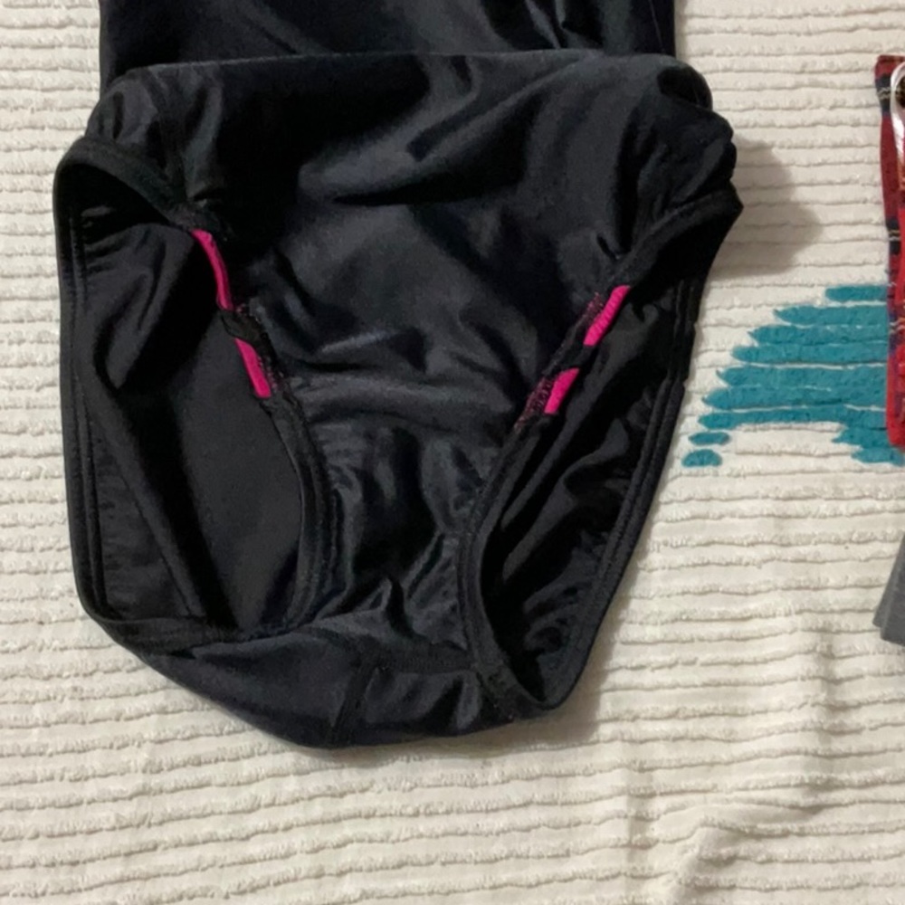Speedo One Piece Swimsuit Hot Pink and Black size 8/34 - Picture 6 of 6